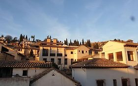 Casita A La Luz De La Alhambra II